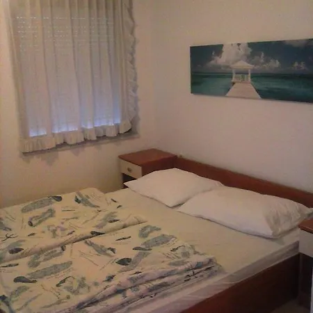 Demo Apartment Sveti Filip i Jakov