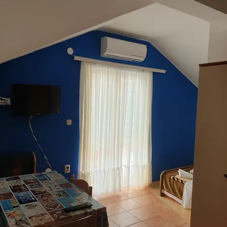 Demo Свети-Филип-и-Яков