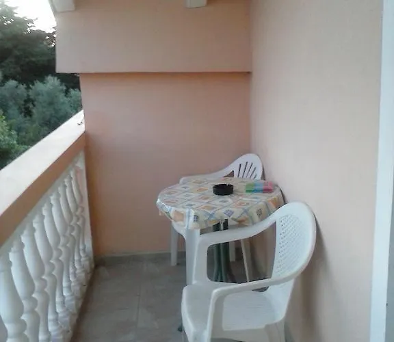 Demo * Свети-Филип-и-Яков